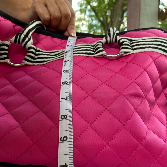 Pet carrier bag for a small dog with windows - Picture 8 of 10